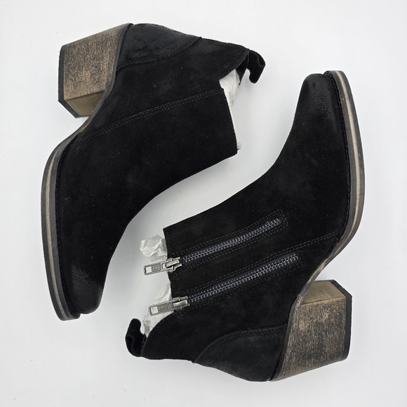 Very Volatile Bandit Booties, Black Suede, Women's 6.5 - Picture 16 of 16